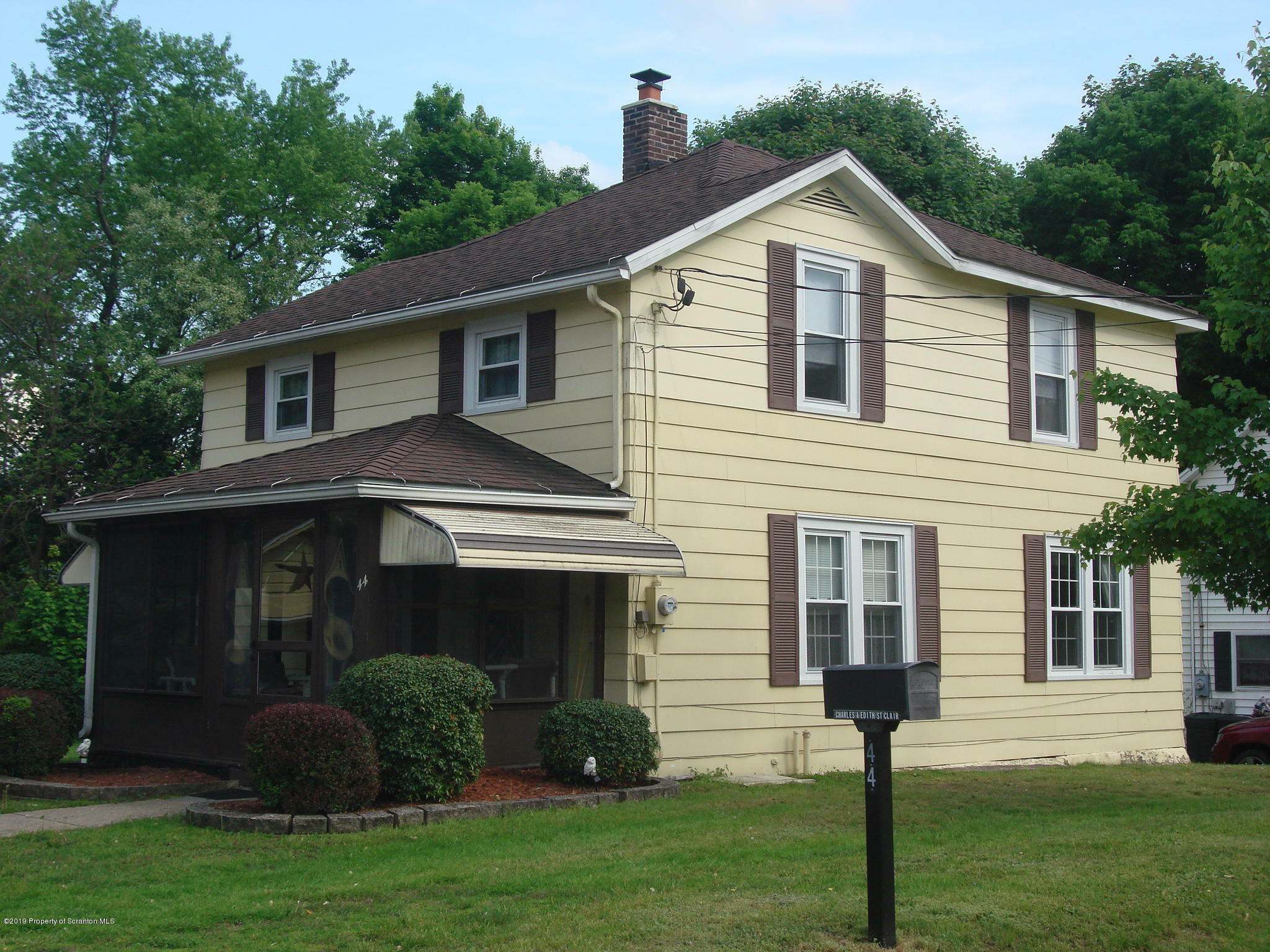 Property Photo:  44 West Street  PA 18657 