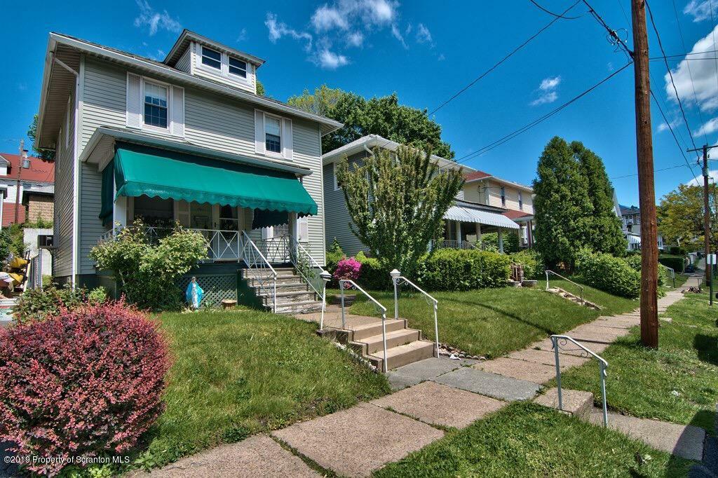 Property Photo:  907 Harrison Avenue  PA 18510 