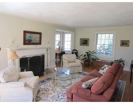Property Photo:  25 Jefferson Rd  MA 02481