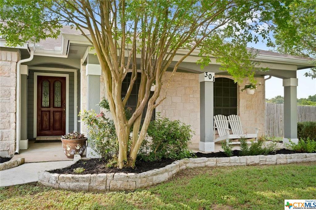 Property Photo:  301 Quail Meadow Drive  TX 78640 