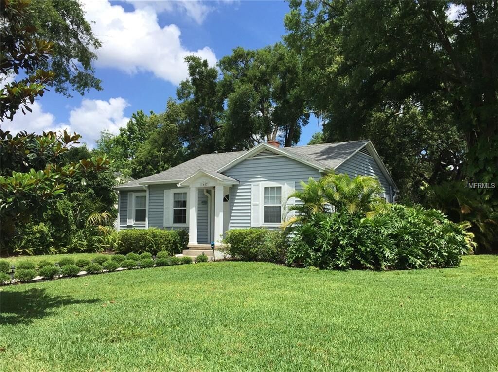 Property Photo:  1647 E Ridgewood Street  FL 32803 