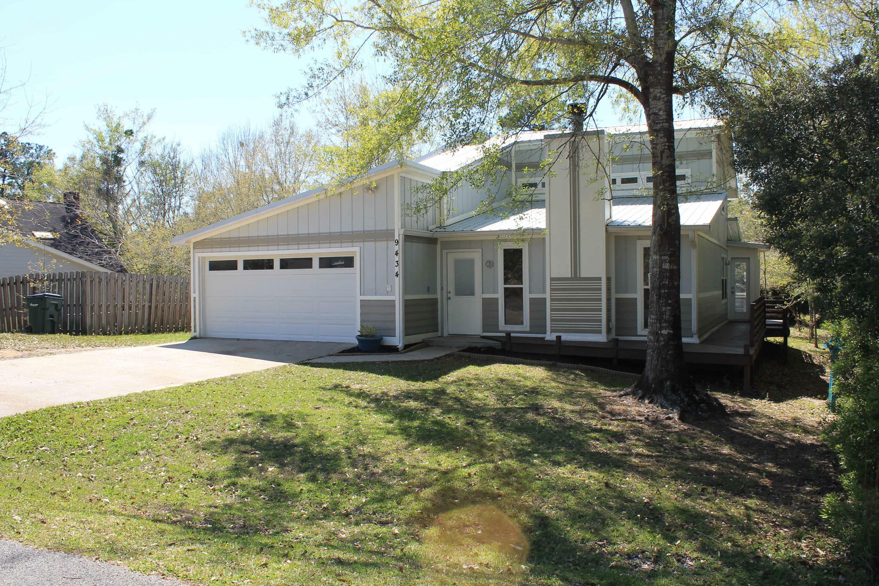 Property Photo: 9434 Kamehameha Place MS 39525