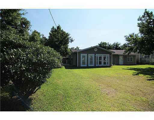 Property Photo:  415 Chadwick Street  MS 39576 