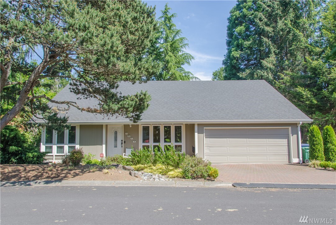 2620 183rd Ave NE  Redmond WA 98052 photo