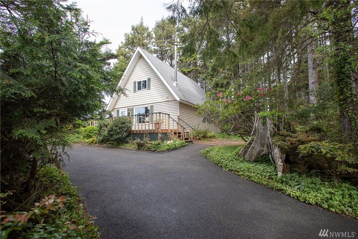 Property Photo:  31 N 3rd St  WA 98571 