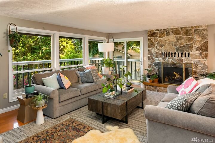 Property Photo:  21804 3rd Dr SE  WA 98021 