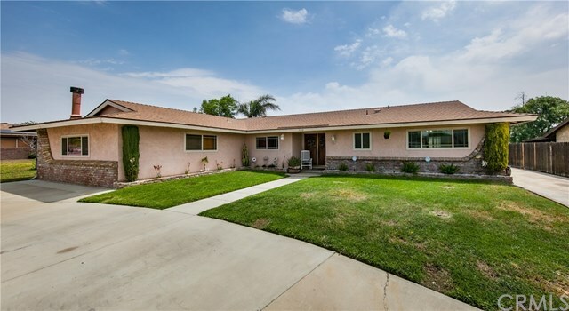 Property Photo:  11201 Walnut  CA 92316 