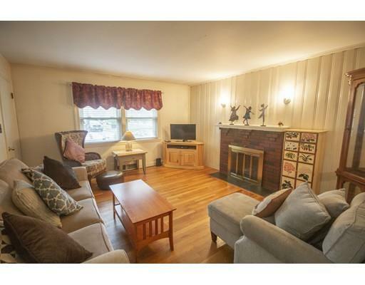 Property Photo: 471 Pleasant St MA 02062