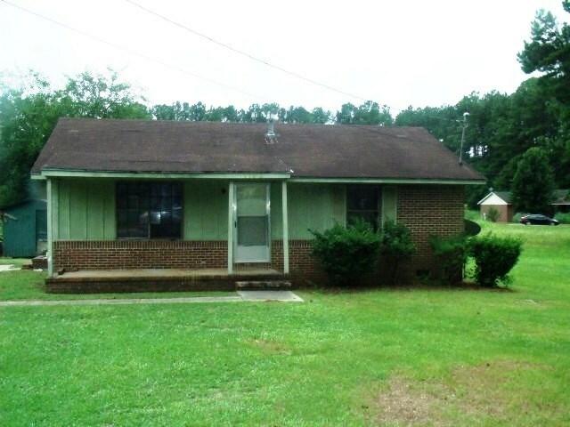 Property Photo:  110 Bull Street  GA 30673 