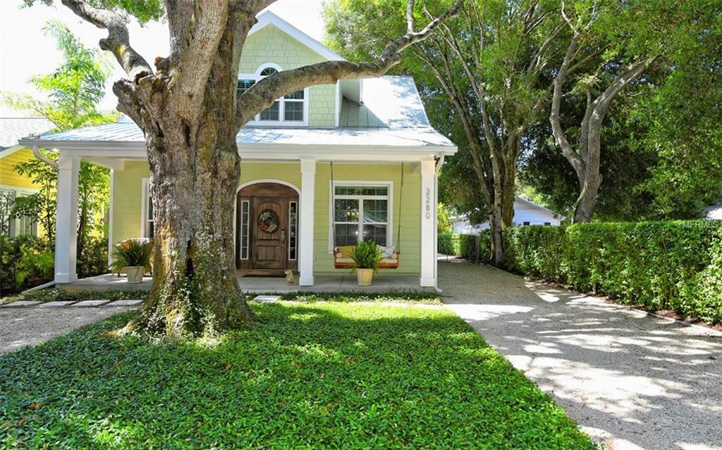 Property Photo:  2280 Arlington Street  FL 34239 