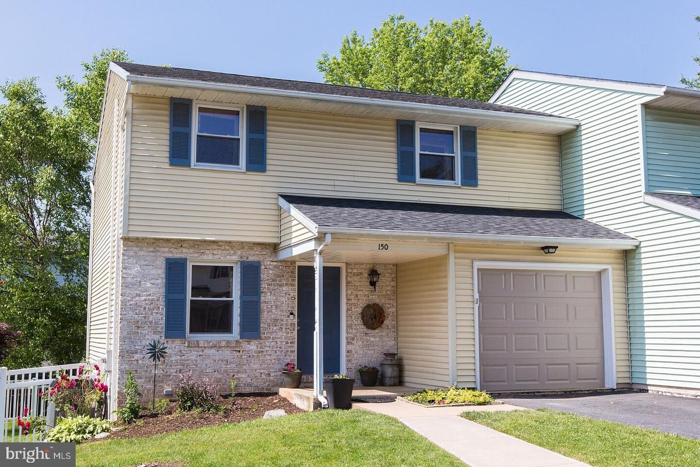 Property Photo: 150 Julie Ann Court PA 17522