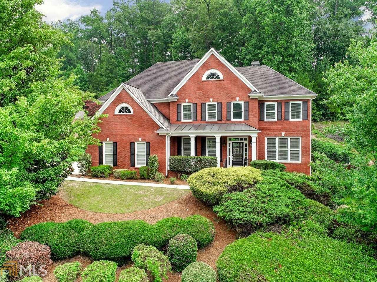 Property Photo:  667 Vinings Estates Dr  GA 30126 