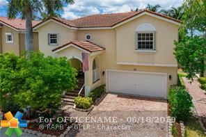 Property Photo:  922 NW 127th Ave  FL 33071 