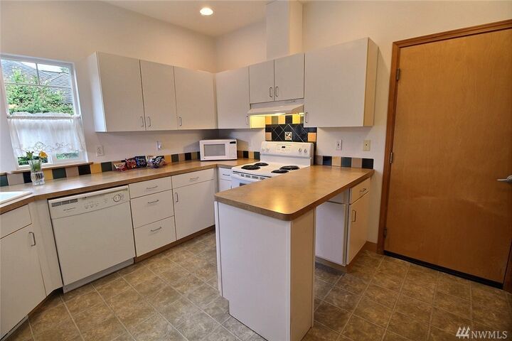 Property Photo: 1768 Alliance Ave 28 WA 98249