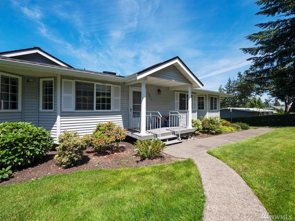 Property Photo: 3810 Snyder Lane 15-C WA 98335