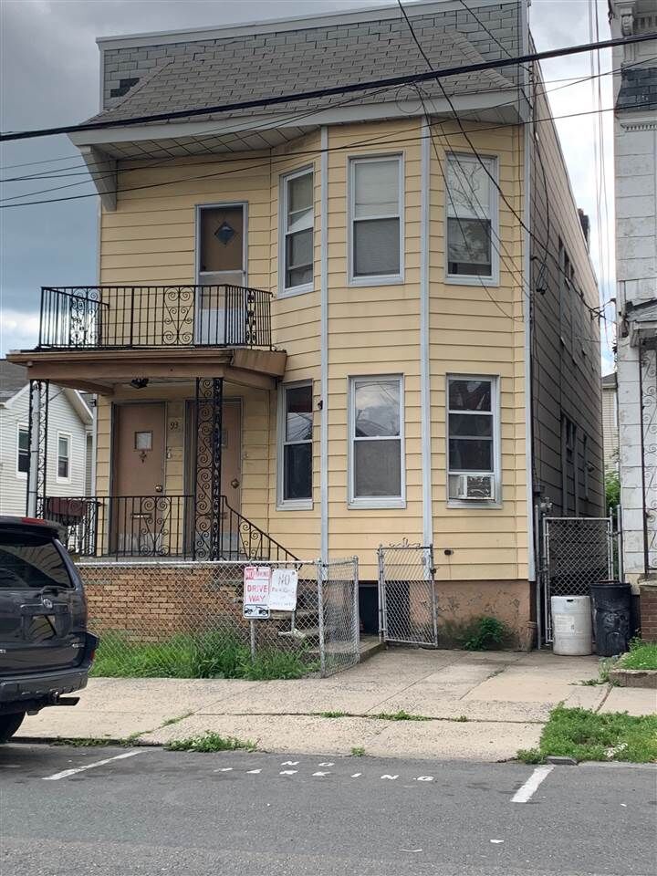 Property Photo:  93 Bayview Ave  NJ 07305 