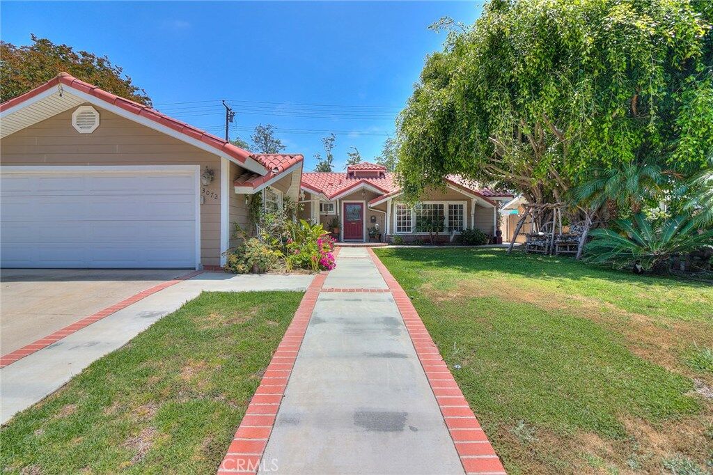 Property Photo:  3072 Yellowtail Drive  CA 90720 