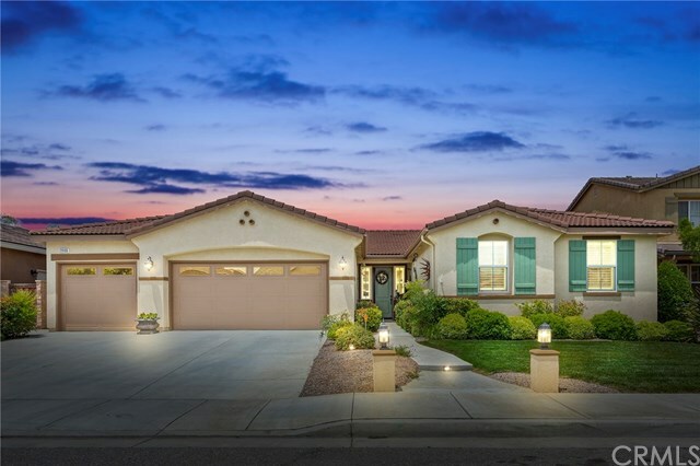 Property Photo:  29106 Black Meadow Court  CA 92585 