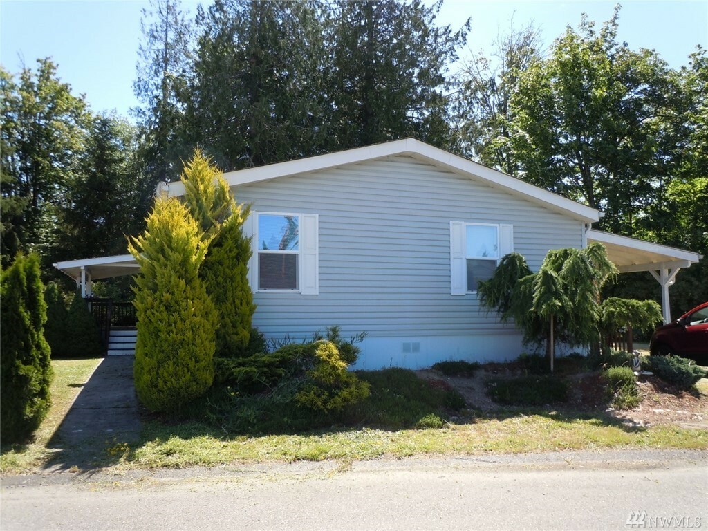 Property Photo:  6630 NE Aquarius Lane  WA 98311 