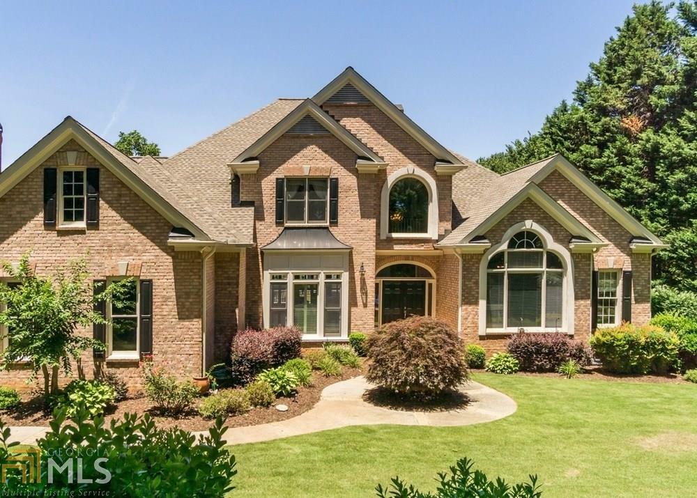Property Photo: 645 Water Garden Way GA 30075