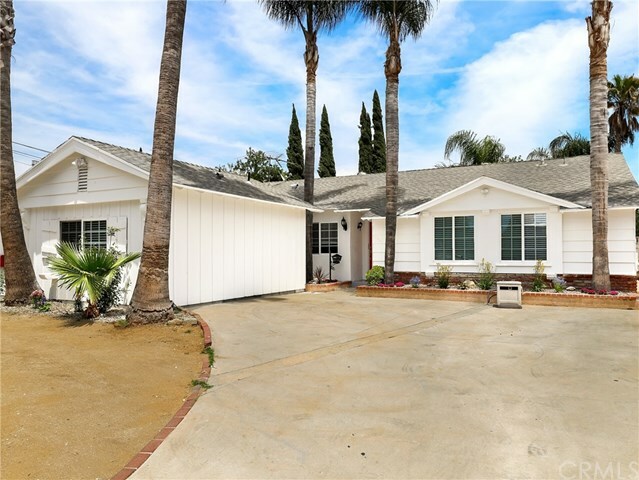 Property Photo:  8546 Marklein Avenue  CA 91343 