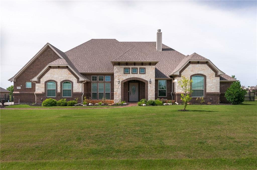 Property Photo:  7810 Clover Ridge Drive  TX 76247 