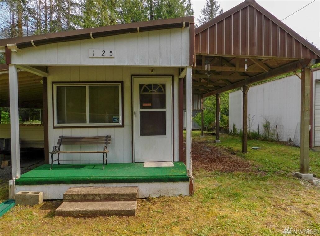 Property Photo:  129 Osborn Rd  WA 98304 