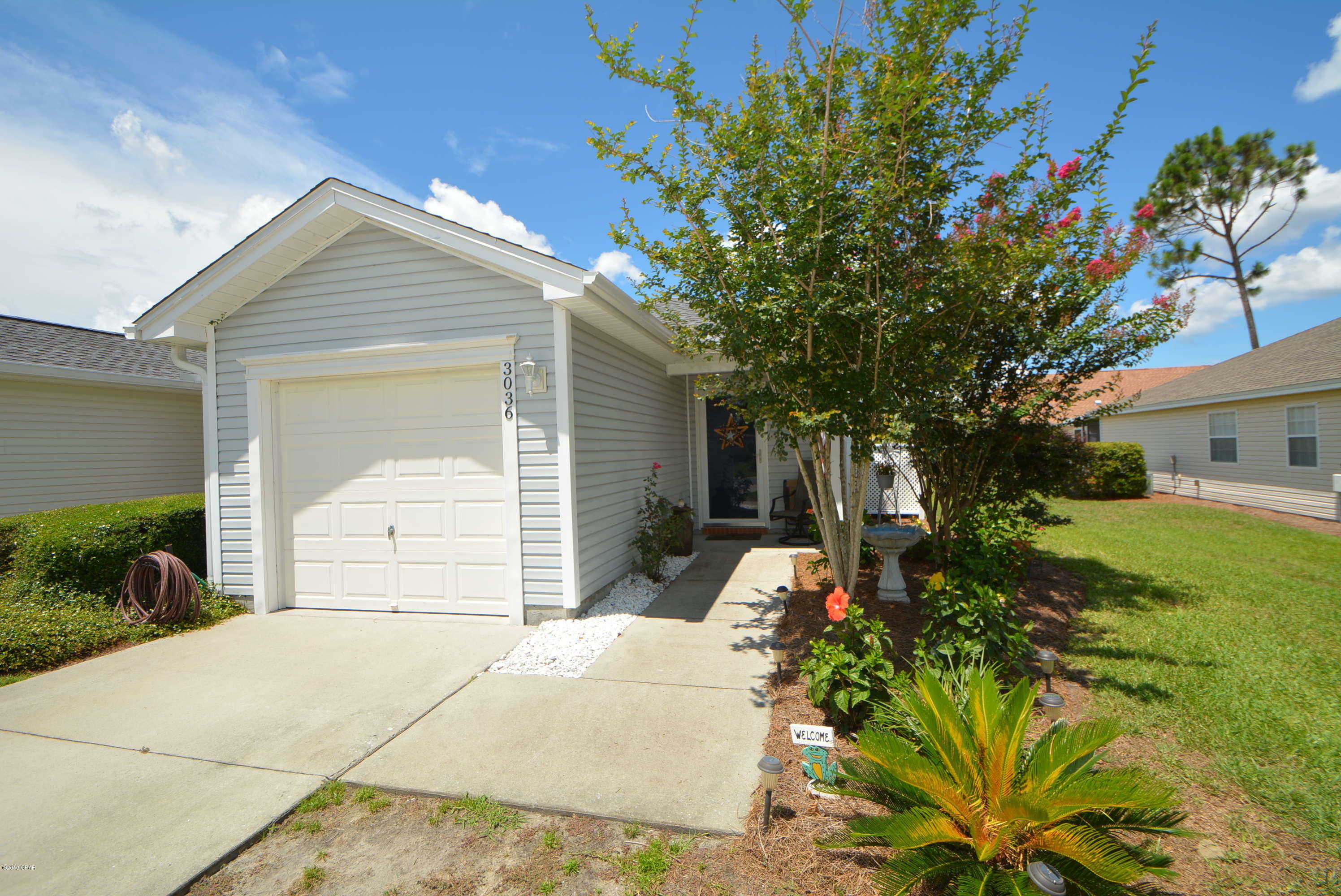 Property Photo: 3036 Meadow Street FL 32444