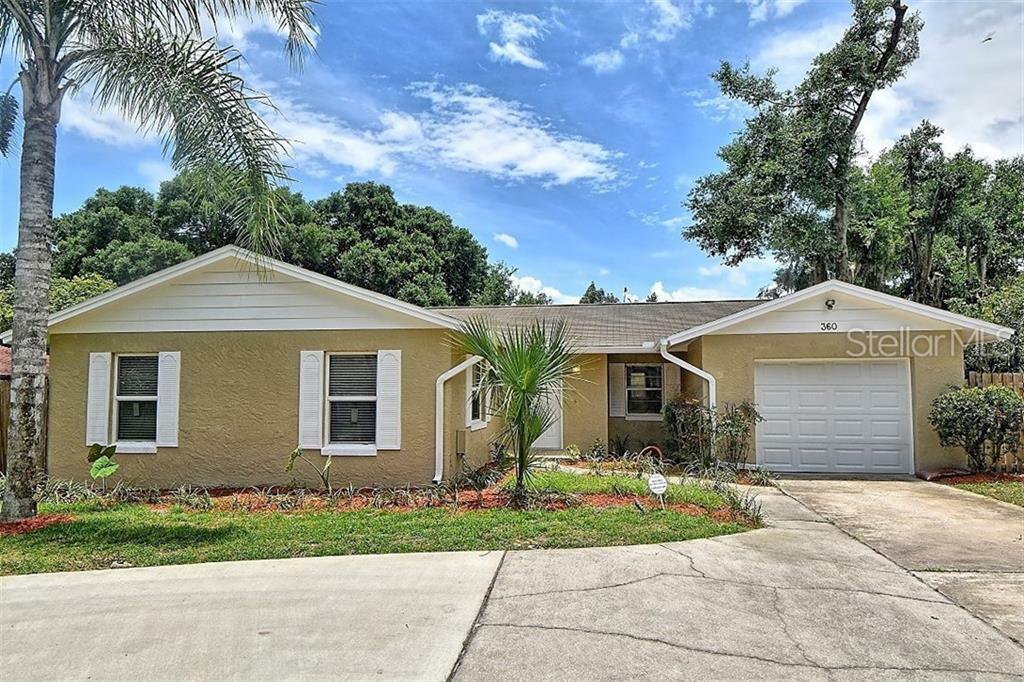 Property Photo:  360 E Lake Avenue  FL 32750 