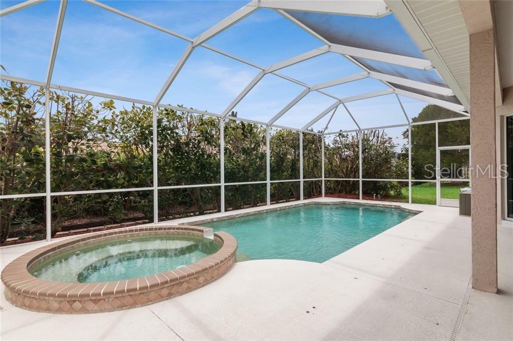 Property Photo:  5257 Benjamin Lane  FL 34233 