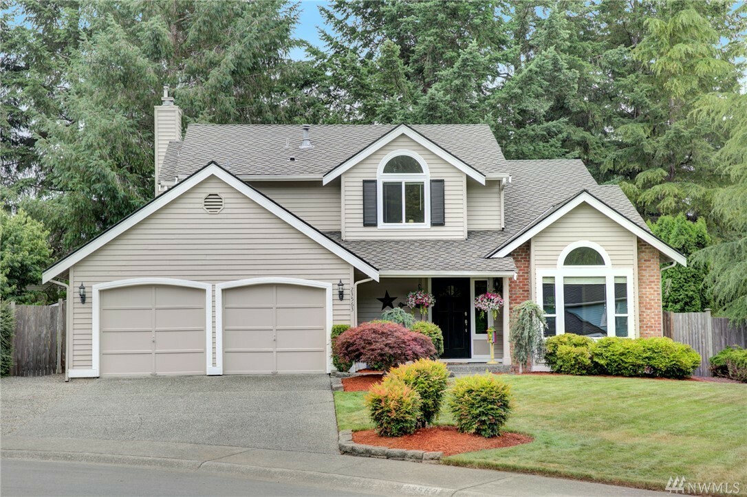 Property Photo:  23563 NE 29th St  WA 98074 