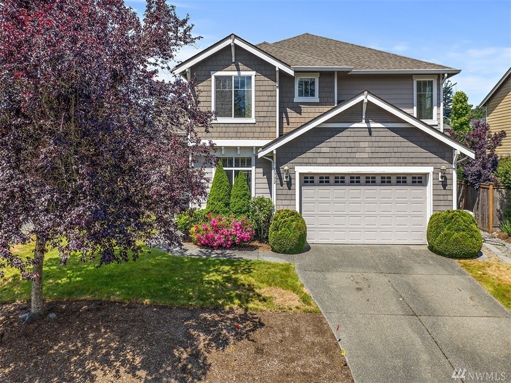 Property Photo: 5702 NE 3rd St WA 98059