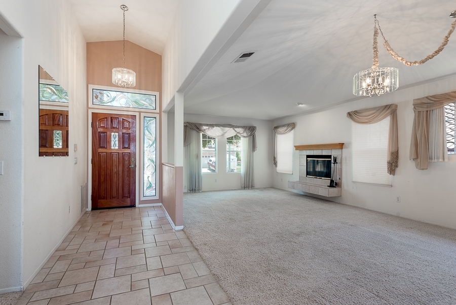 Property Photo:  10072 Rancho Capitan  CA 92040 