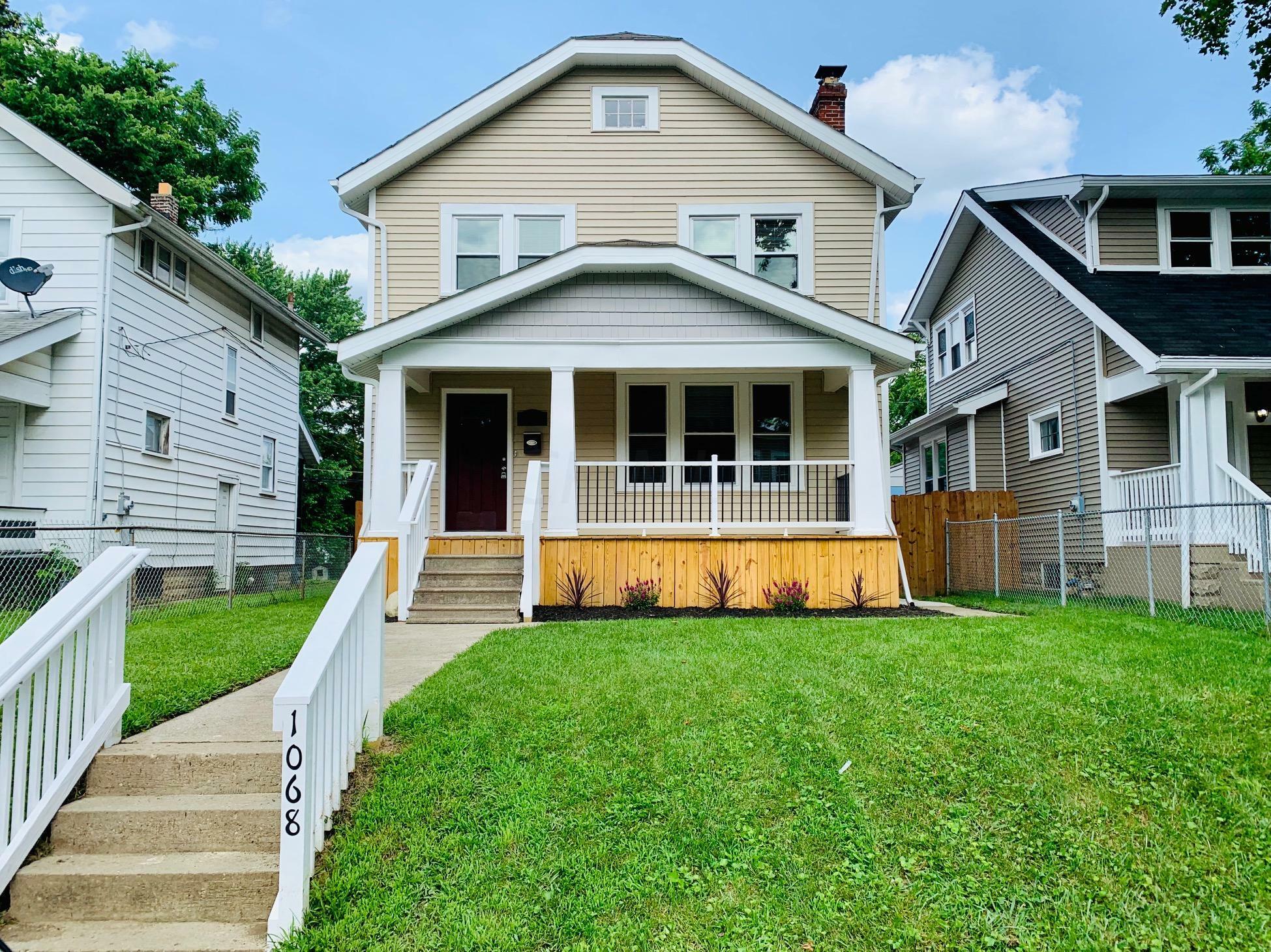 Property Photo:  1068 Miller Avenue  OH 43206 