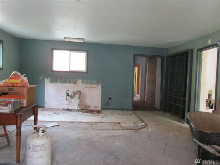 Property Photo: 9830 Overlook Dr NW WA 98502