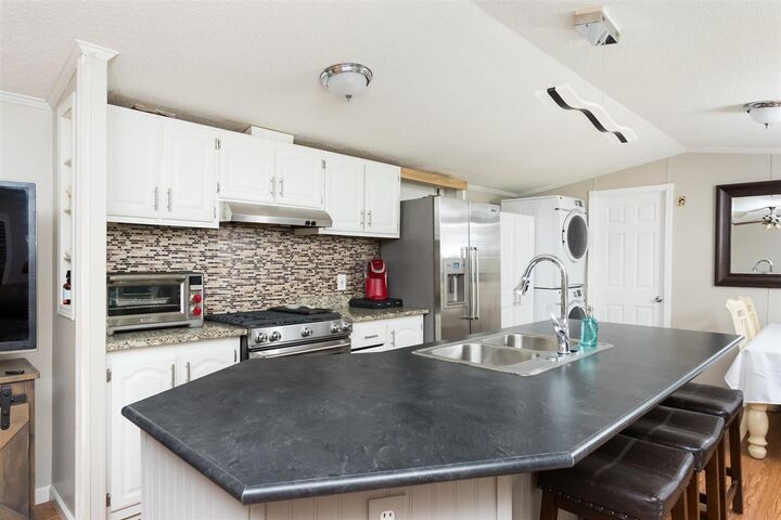 Property Photo:  4 Stacy Drive  NH 03867 