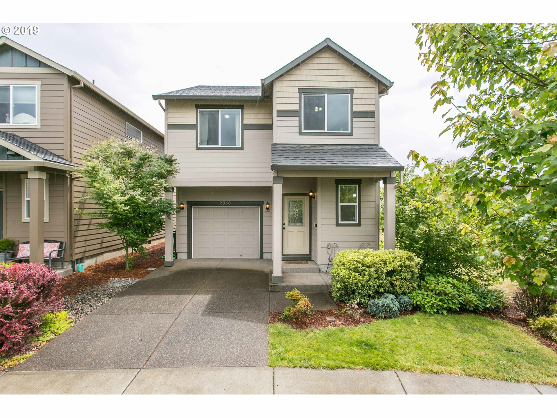 Property Photo: 2950 26th Ave OR 97116
