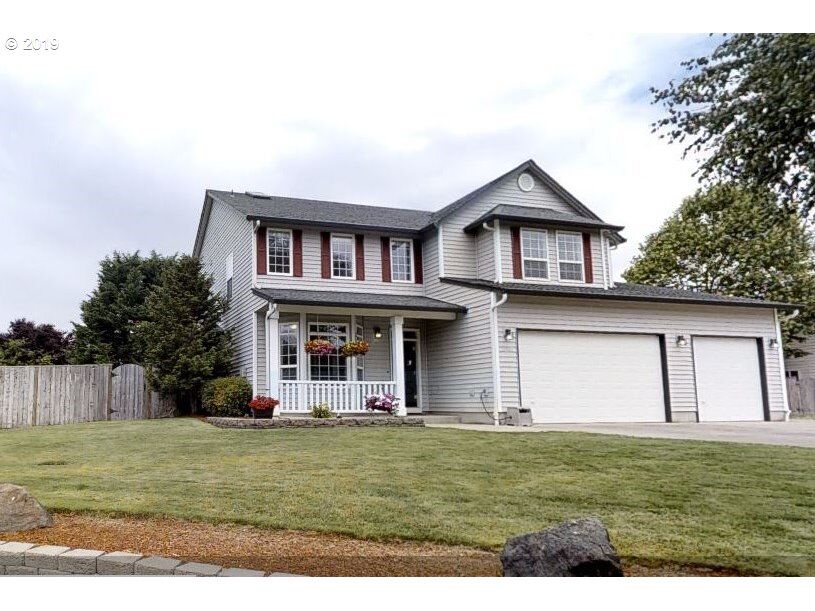 Property Photo:  10304 NE 197th St  WA 98604 