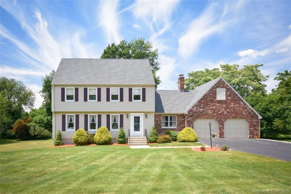 Property Photo: 18 Rolling Meadow Drive CT 06492