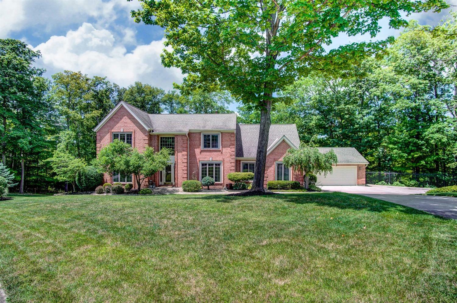 Property Photo: 5340 Laurelridge Lane OH 45247