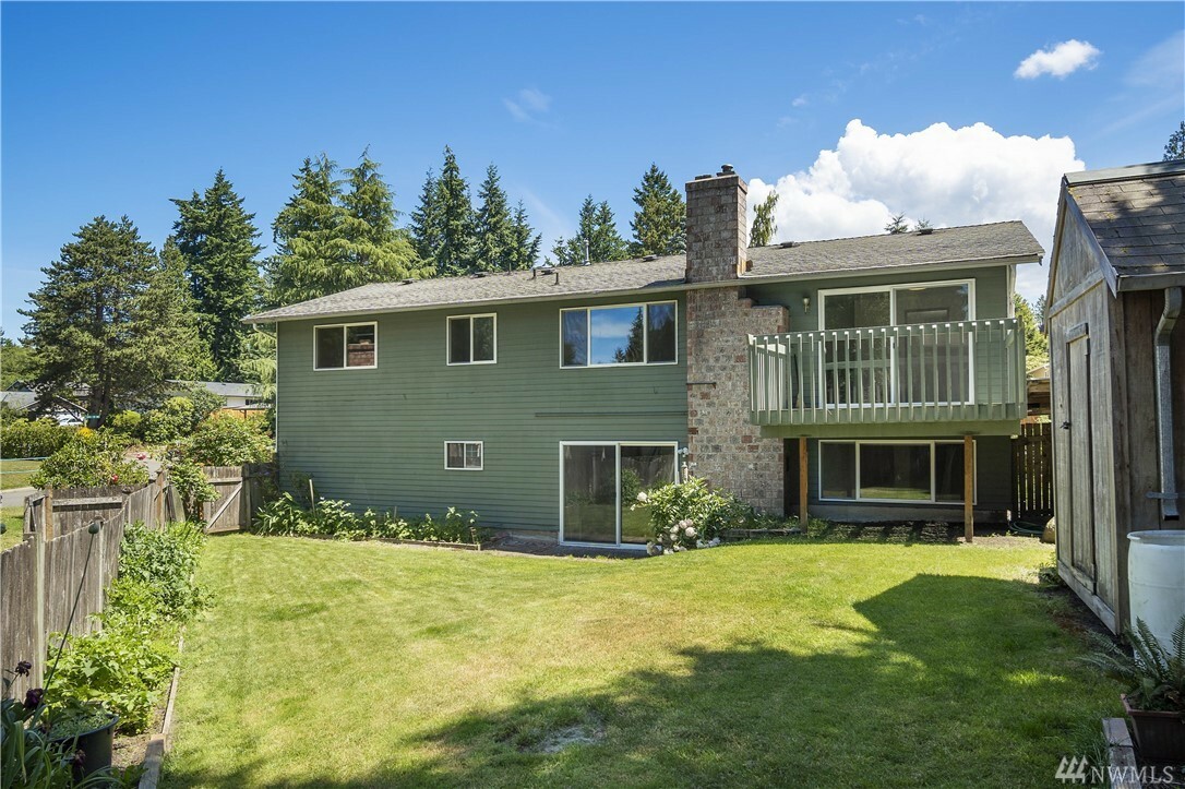 Property Photo:  14508 54th W  WA 98026 