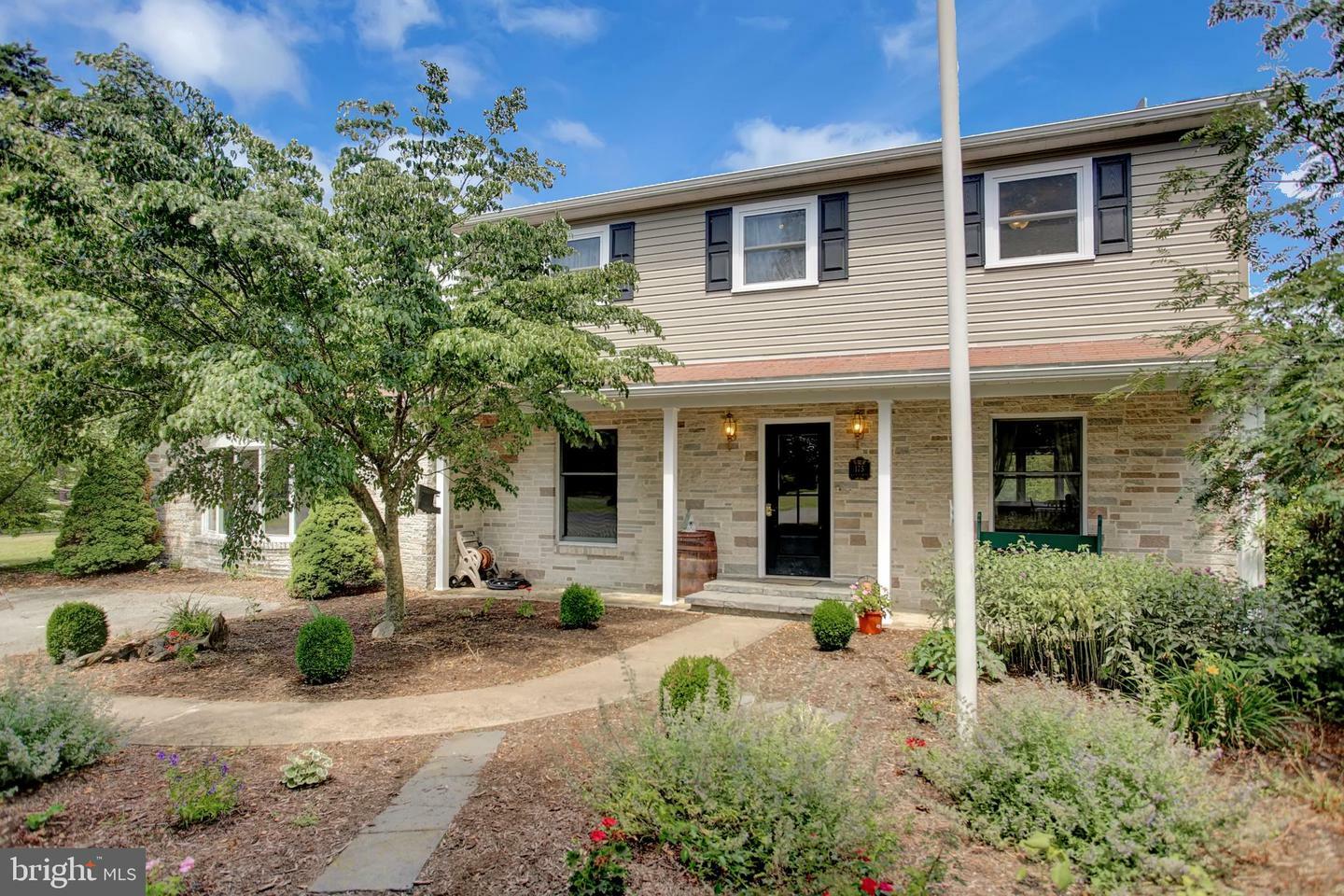 175 Wagner Drive  Carlisle PA 17013 photo
