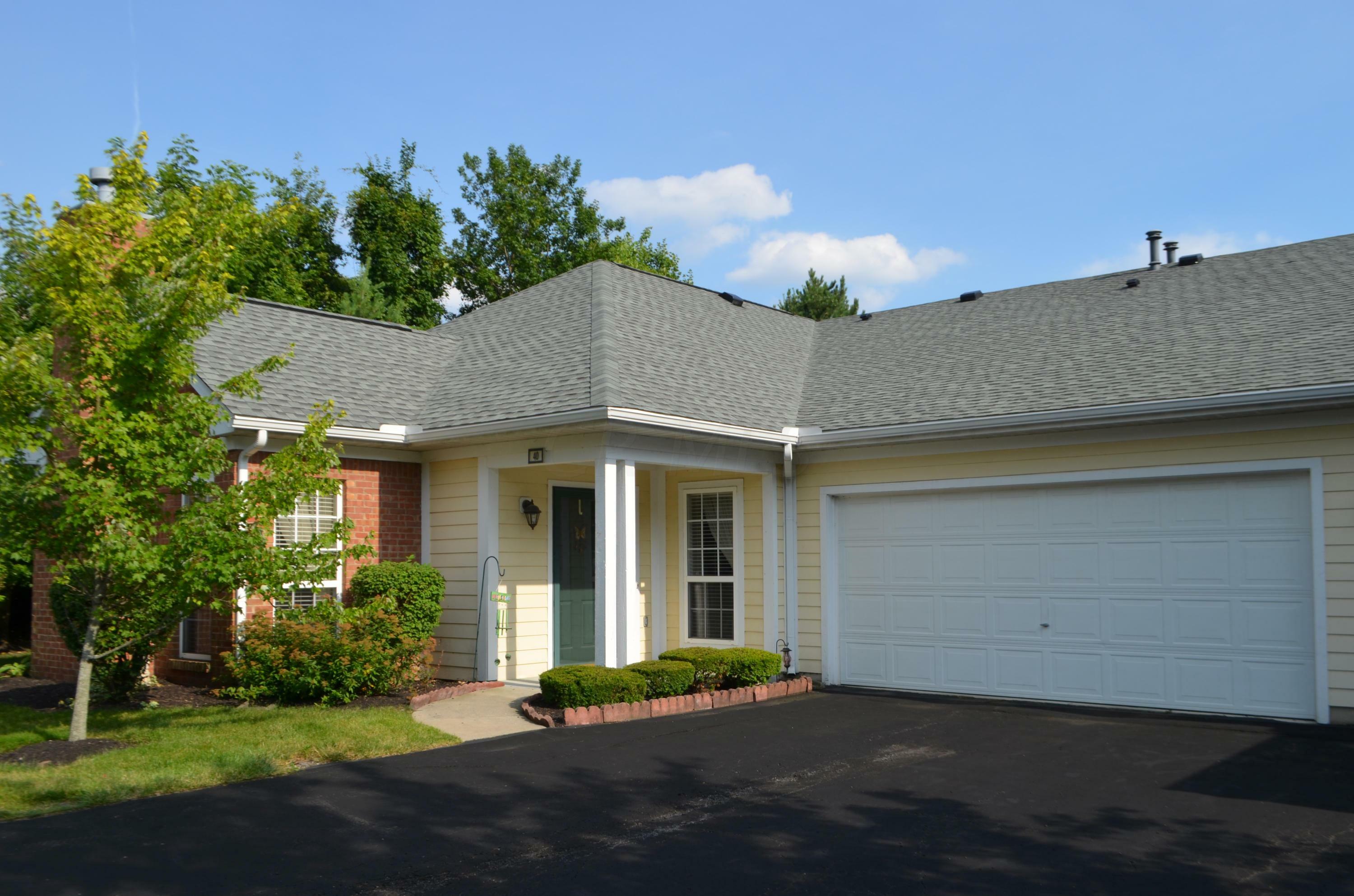 Property Photo:  40 Orchard Oak Drive  OH 43004 