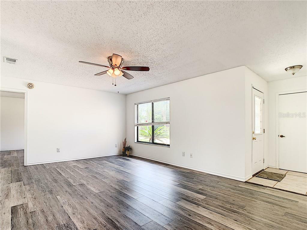 Property Photo: 701 Wylly Avenue FL 32773