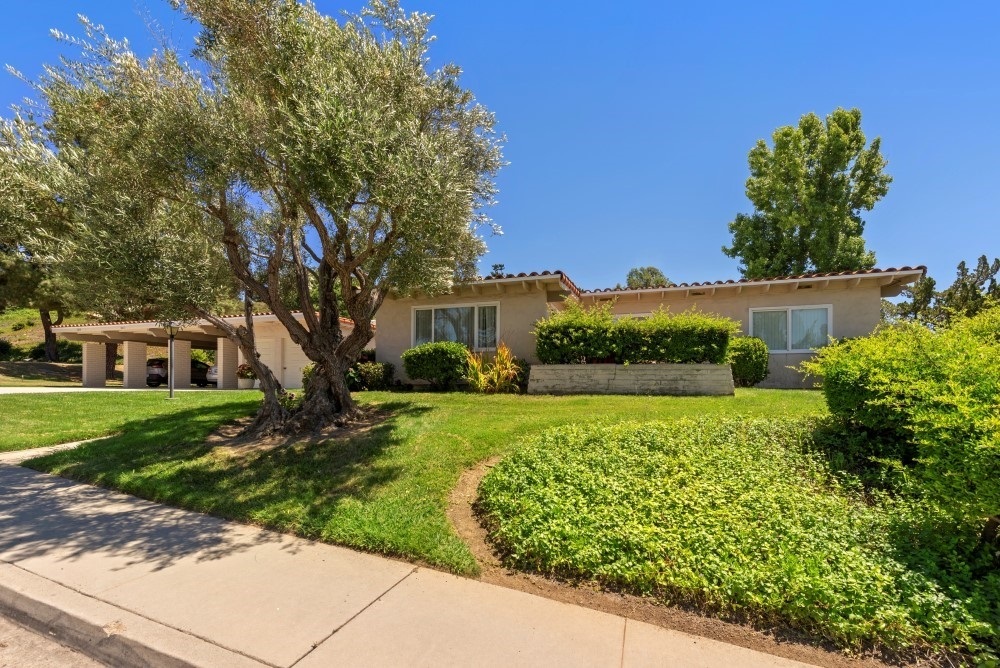 Property Photo:  12437 Meandro Road  CA 92128 