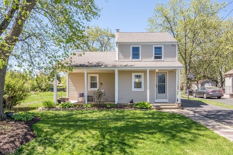 Property Photo:  174 Oak St  NJ 08807 