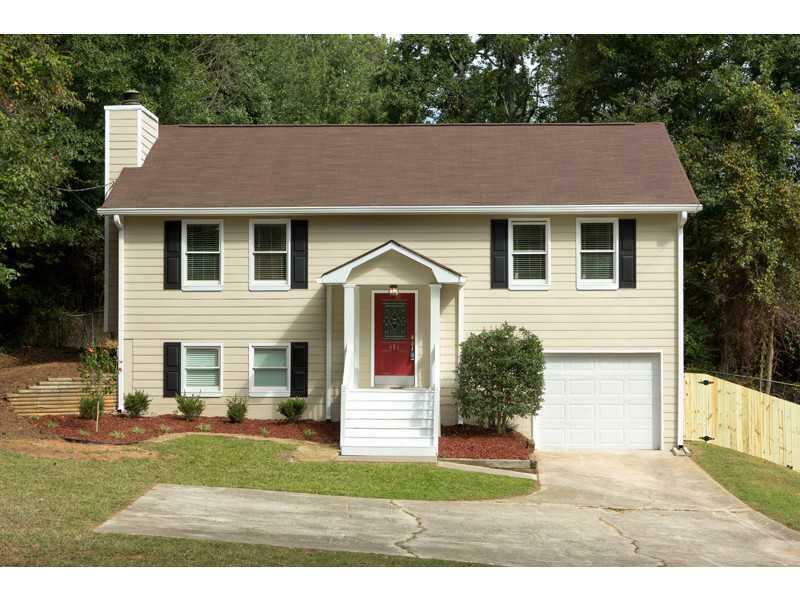 Property Photo: 451 Karl Court 30064