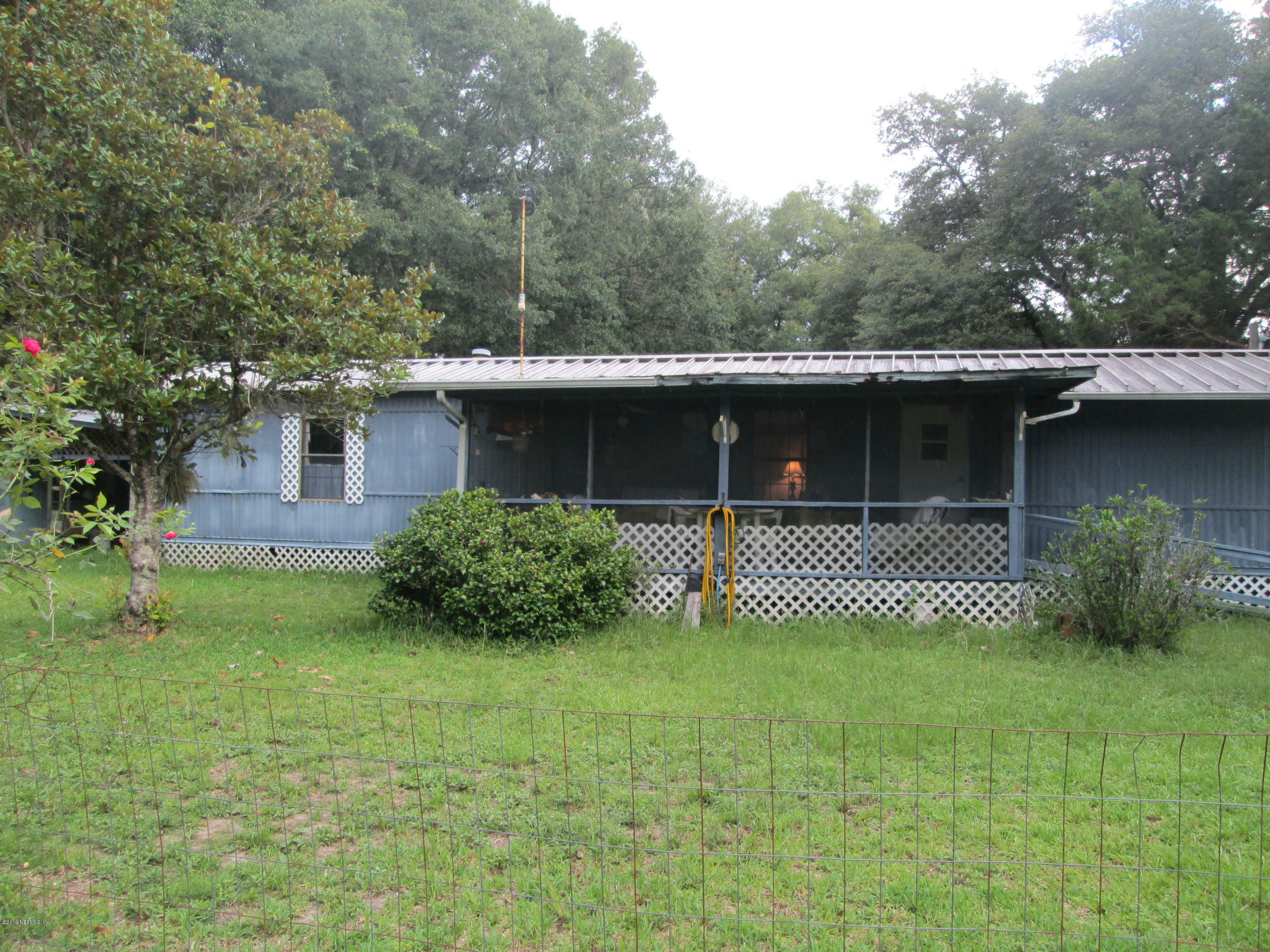 101 Gunner Ave  Interlachen FL 32148 photo