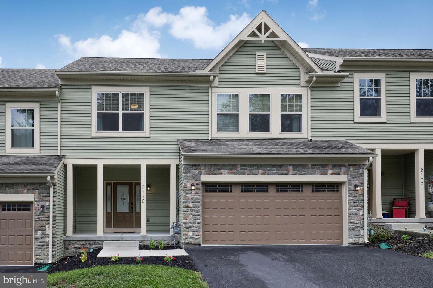 Property Photo:  2172 Versailles Drive  PA 17112 