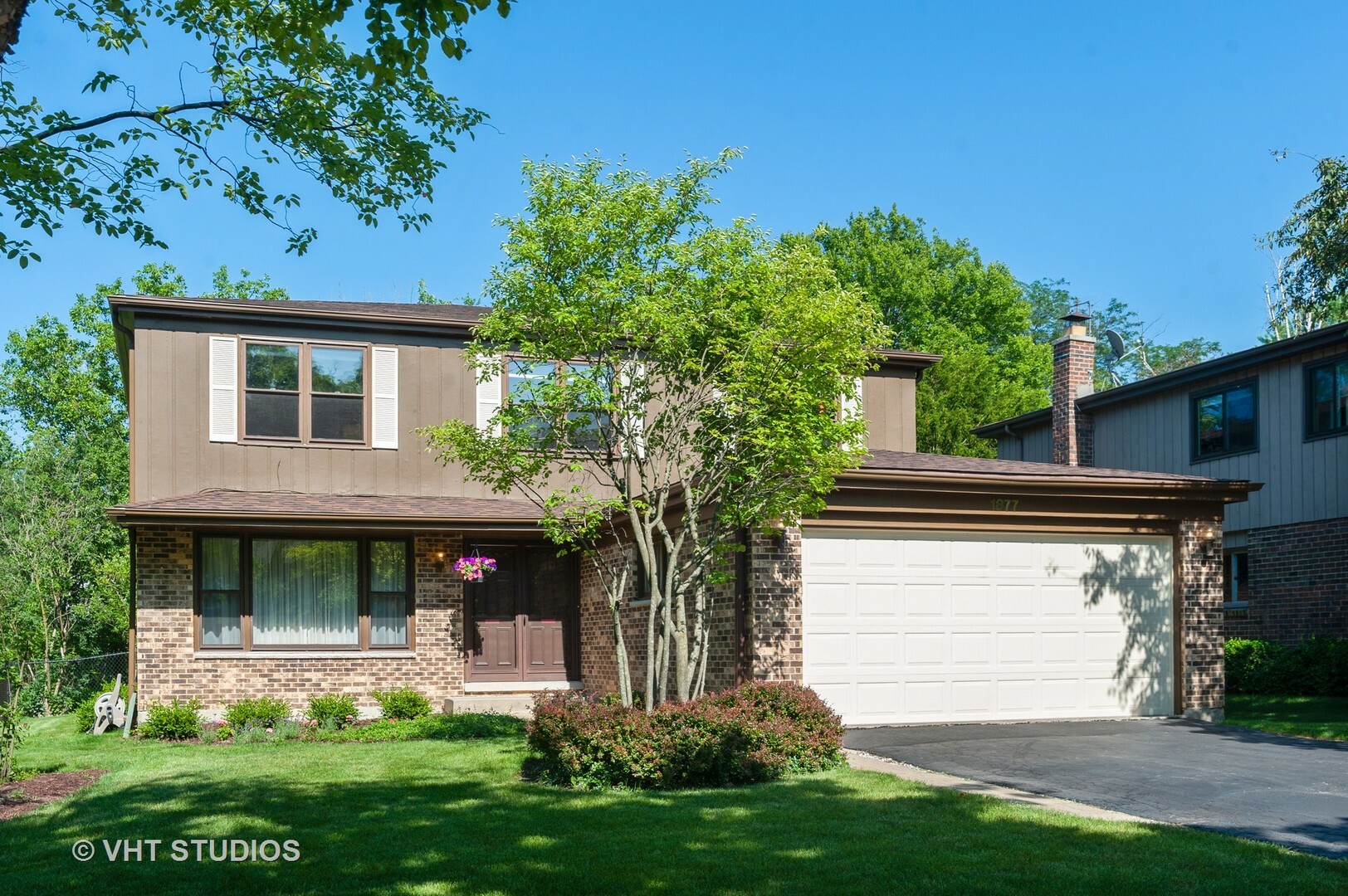 Property Photo:  1877 Eastwood Avenue  IL 60035 